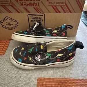 Vans Kids Dinosaur Print Slip-On Shoes - Black Multi